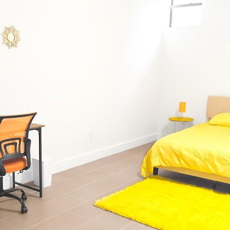 Yellow Sunrise Brighton Beach Retreat Apartamento Nova Iorque Exterior foto